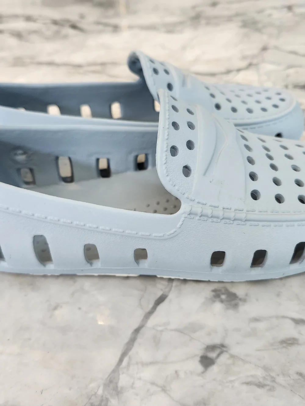 Floafers Country Club Kids Size 1 Light Blue Waterproof EVA Foam Penny Loafers